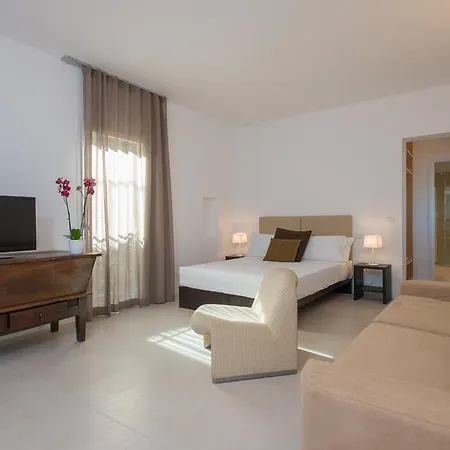 게스트하우스 Le Bifore Charming House 3*
