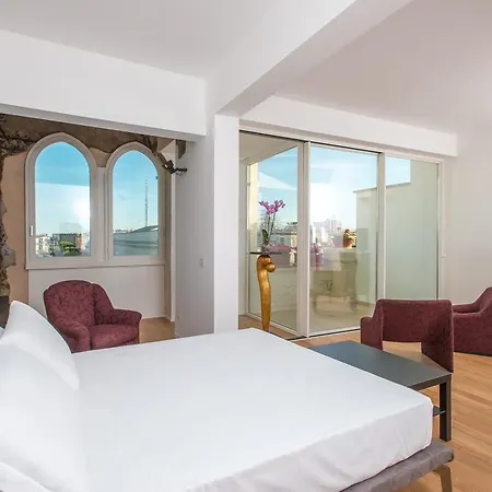 בית הארחה Le Bifore Charming House 3*