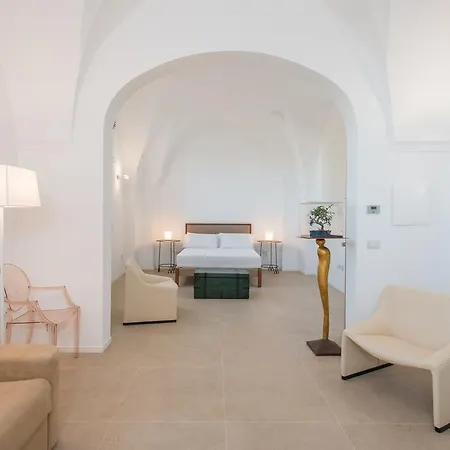 בית הארחה Le Bifore Charming House