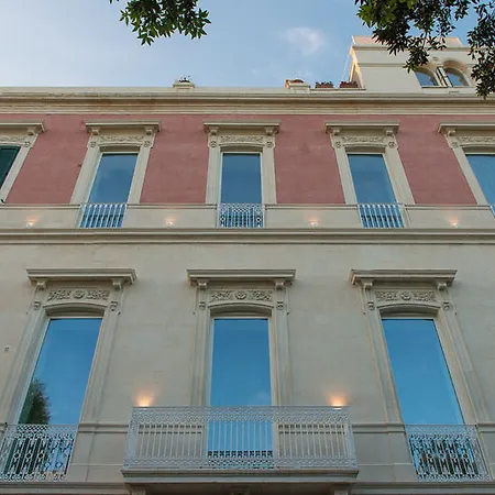 Guest house Le Bifore Charming House 3*