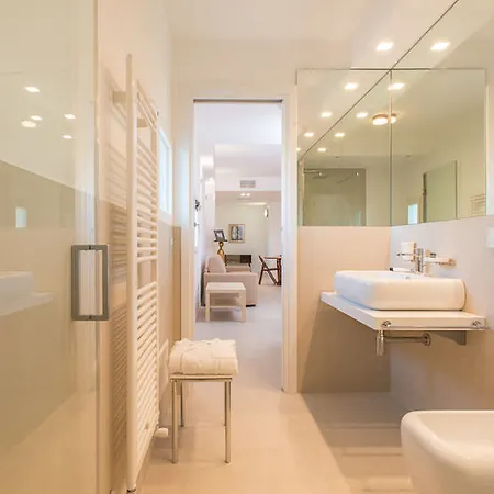 בית הארחה Le Bifore Charming House