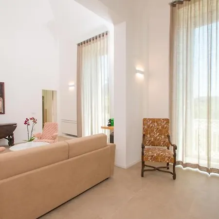 Le Bifore Charming House 3*