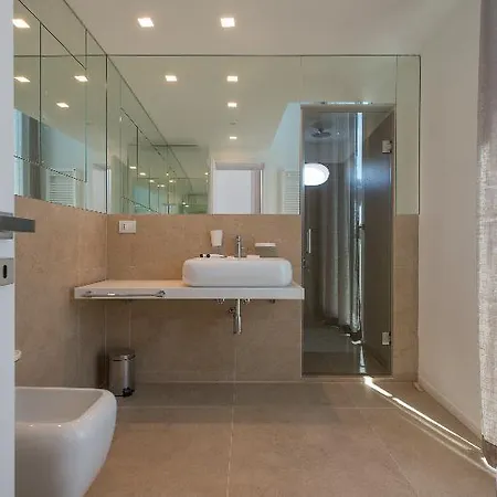 게스트하우스 Le Bifore Charming House 3*